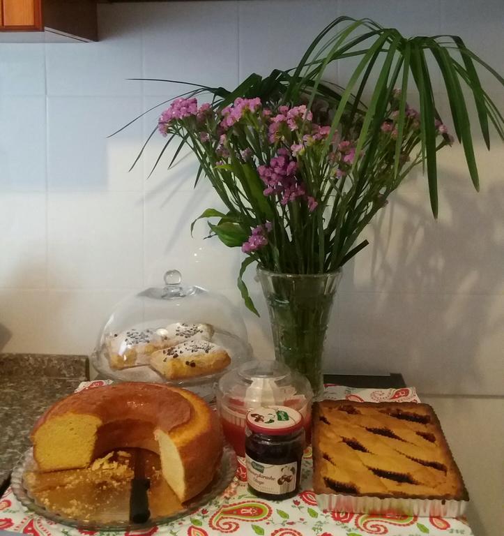 Guest House Il Marchese Del Grillo Рим Екстериор снимка