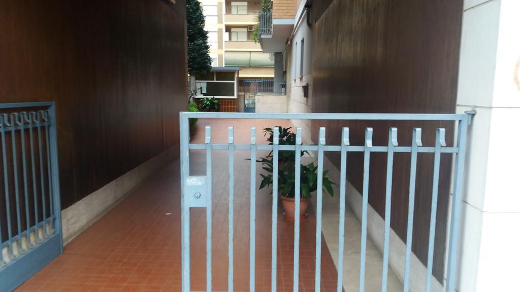 Guest House Il Marchese Del Grillo Рим Екстериор снимка